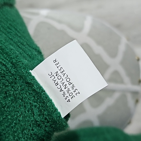 Apricot Green Sweater - Picture 6 of 6